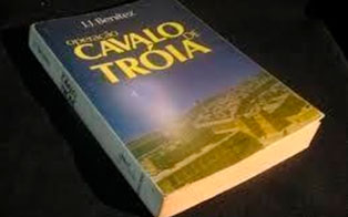 Resumo do livro Cavalo de Troia de J. J. Benitez